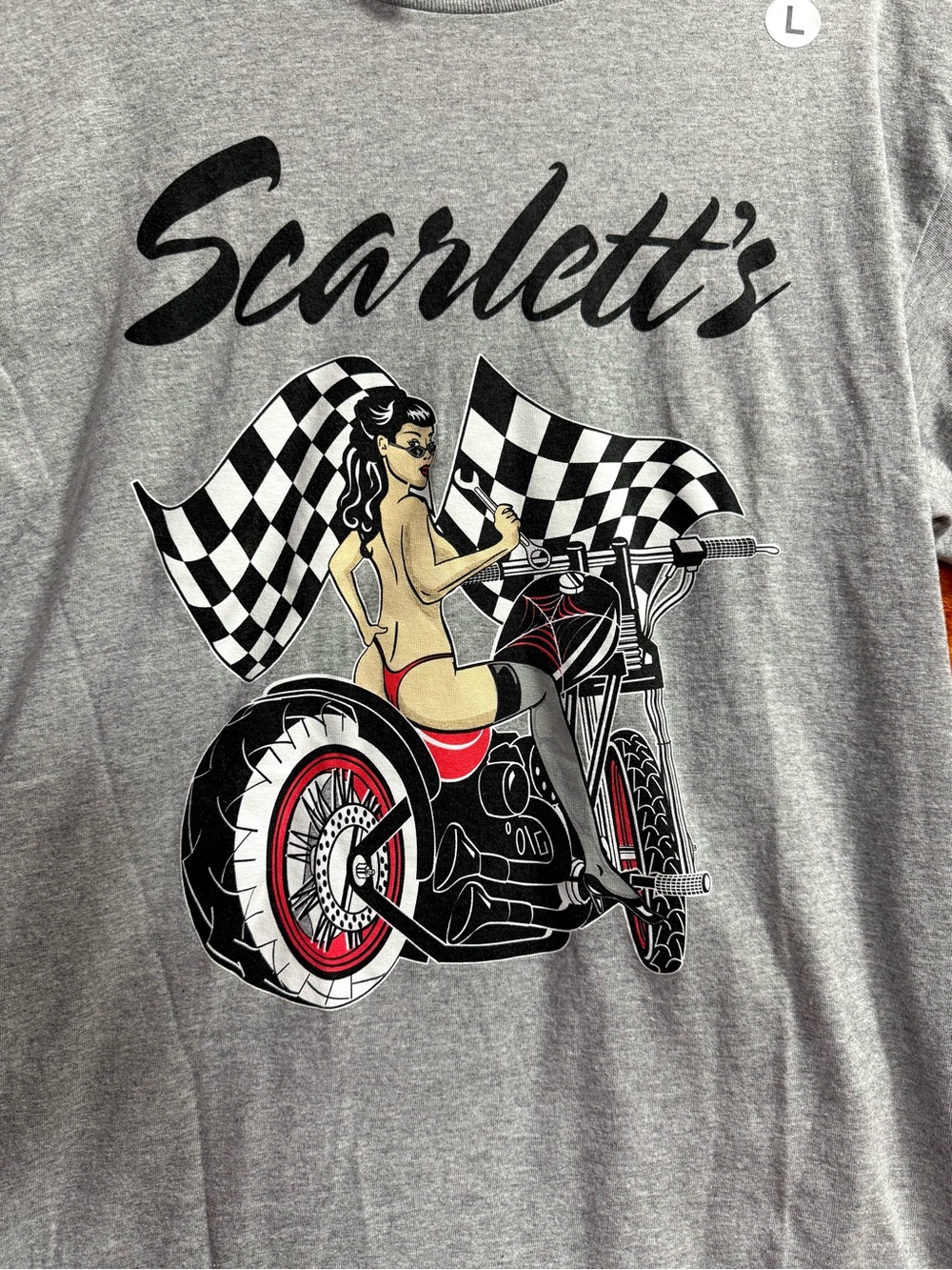 Retro-style Pin-up Girl on Motorcycle Drag Race Nostalgia T-shirt Size L